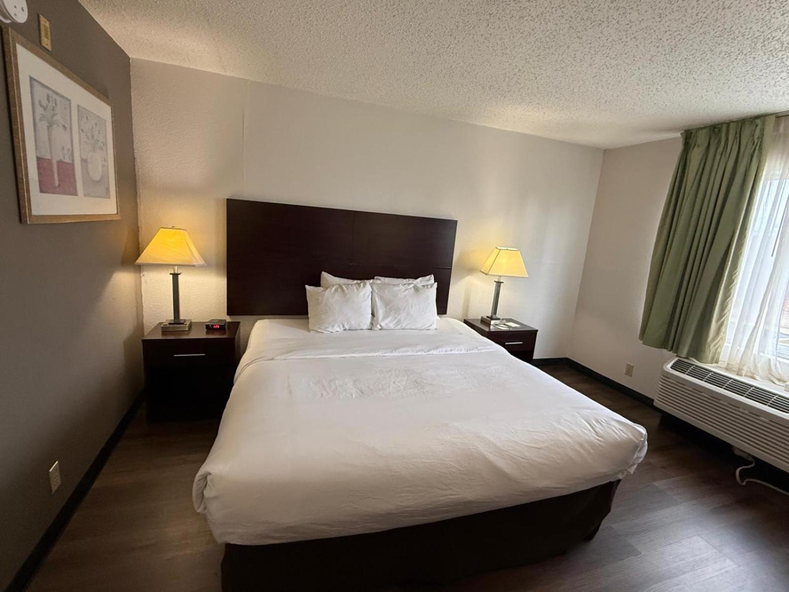 Quality Inn Newark Esterno foto