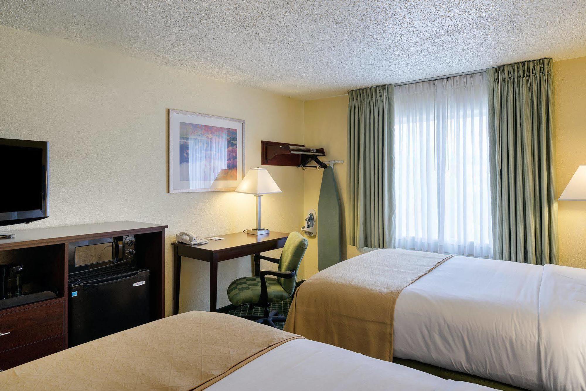Quality Inn Newark Esterno foto